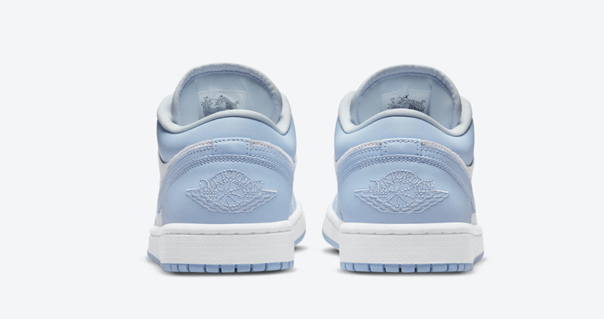 Detailed Look at Air Jordan 1 Low University Blue 04