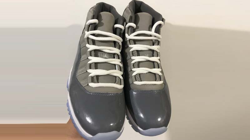 Detailed Look at Air Jordan 11 Cool Grey 03