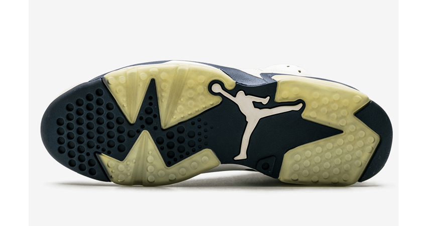 Air Jordan 6 'Midnight Navy' is Perfect for Your Holiday 2021 Collection 04