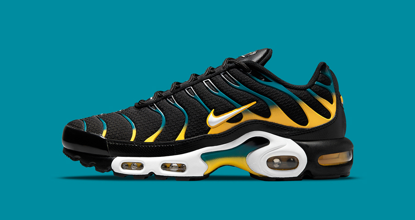 Stunning Black Nike TN Air Max Plus in Gradient Yellow Teal 01