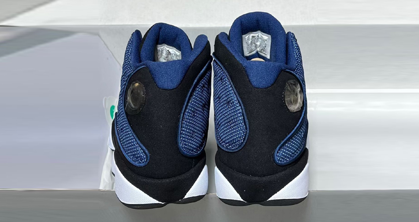 First Look at the Air Jordan 13 “Navy” 05