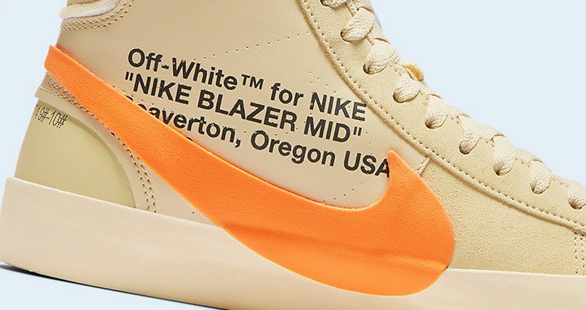 Sneaker medial text