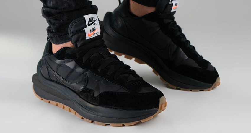 sacai x Nike Vaporwaffle Sail and Noir Black Buying Guide 02