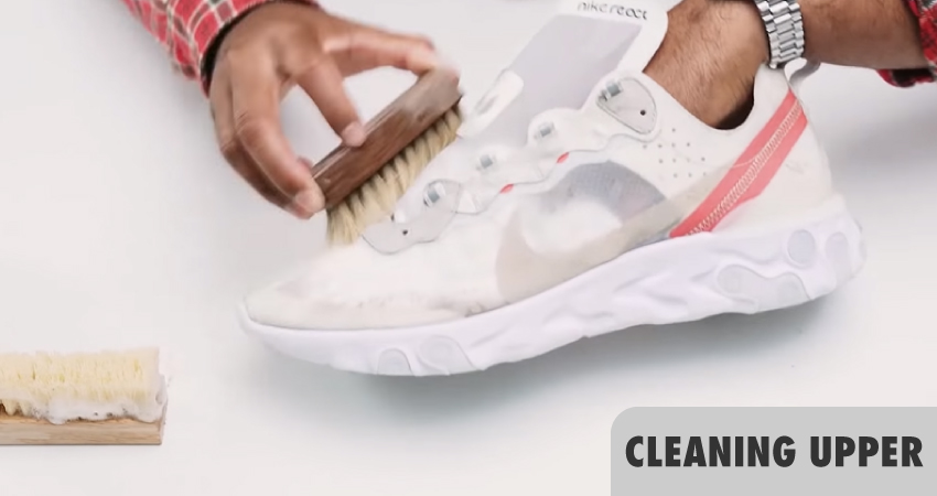 Nike React Element 87 Cleaning Upper