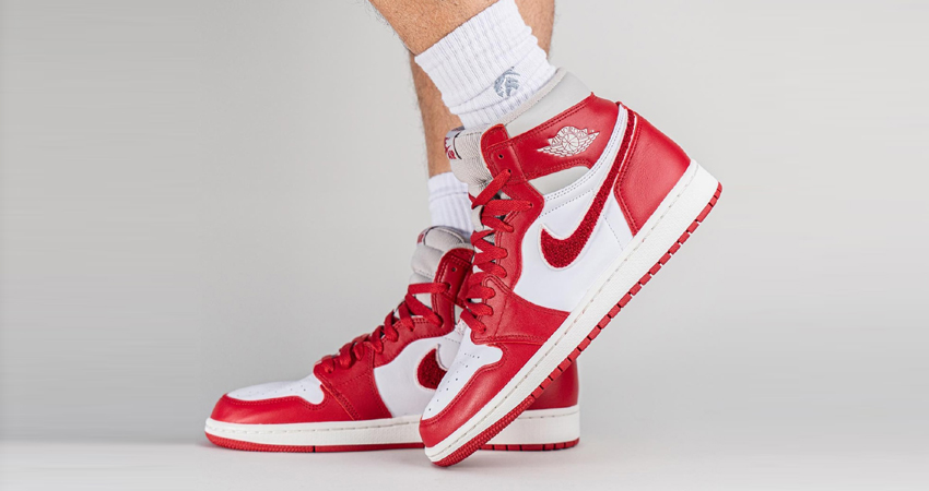Closer Look At The Air Jordan 1 Newstalgia 04