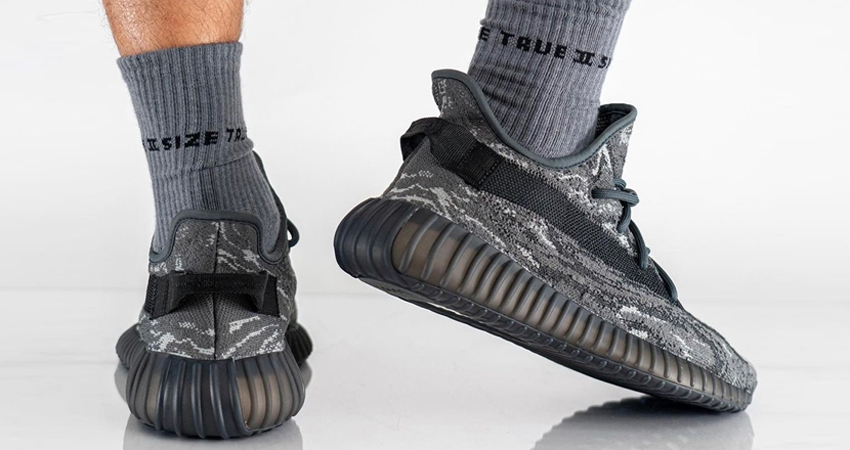 Yeezy Boost 350 V2 MX Grey Looks Amazing On Foot 05