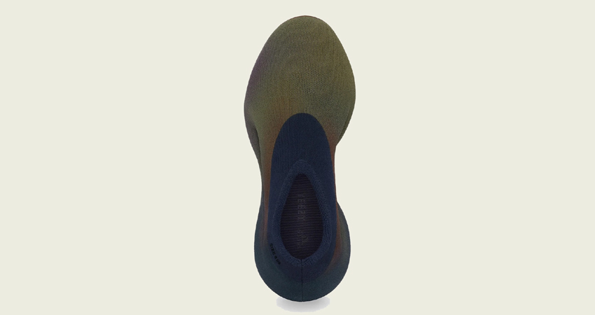 Yeezy KNIT RNR Looks Fresh In Fade Indigo 03