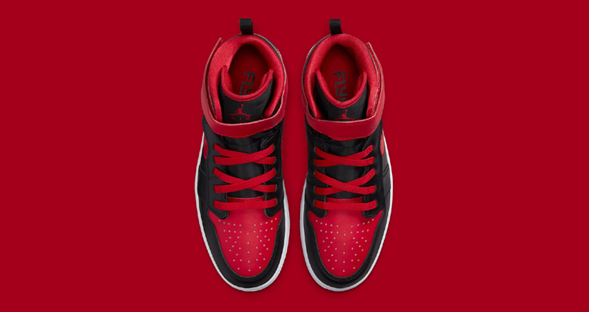 Classic Bred Colourway Dresses the Ever So Versatile Air Jordan 1 High FlyEase 03