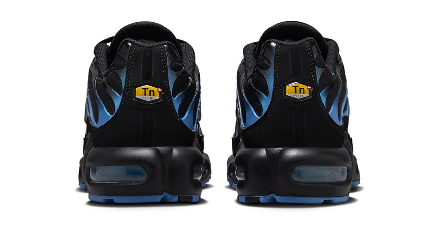 Black And Blue Accents The Nike Air Max Plus In A Gradient Shift 04