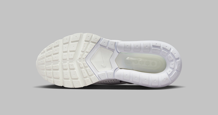 The Nike Air Max Pluse Adorns a Clean Colourway down