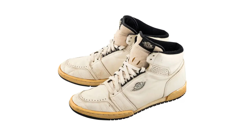 An Exclusive Air Jordan 2 Prototype Hits The Auction Block front corner