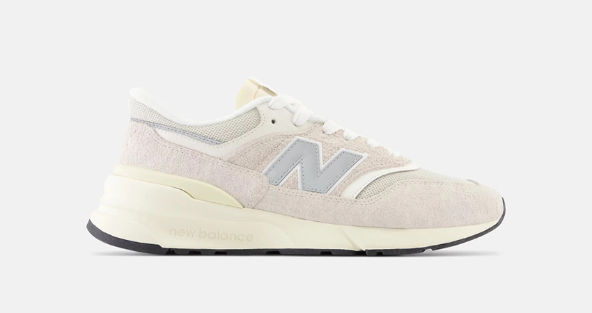 New Balance 997R Off White U997RCE right 1