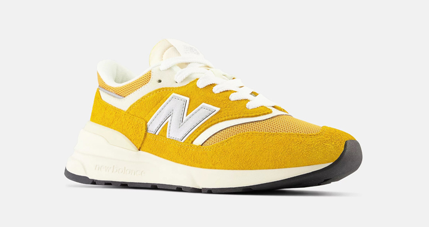 New Balance 997R Yellow White U997RCB front corner 1