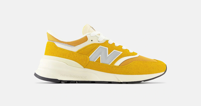 New Balance 997R Yellow White U997RCB right 1