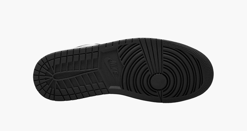 The Air Jordan 1 Low Dresses In ‘Reverse Panda down