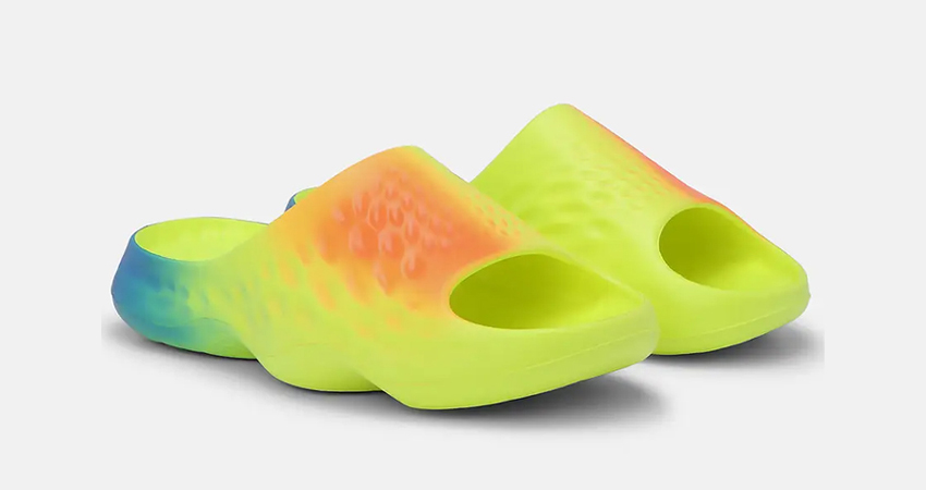 New Balance Fresh Foam MRSHN Bright Lapis SUFHUPG3 front corner 1
