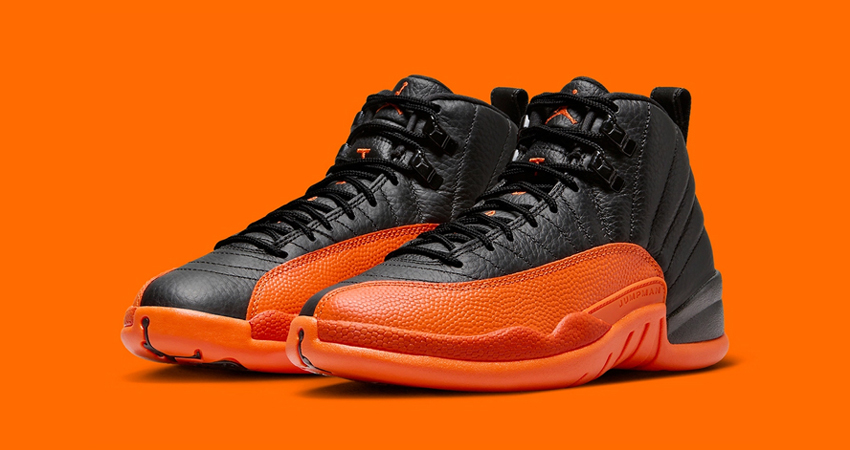 Official Images Of The Air Jordan 12 ‘Brilliant Orange front corner