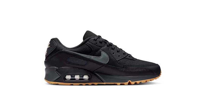 The Nike Air Max 90 ‘Black Gum Drop Details right