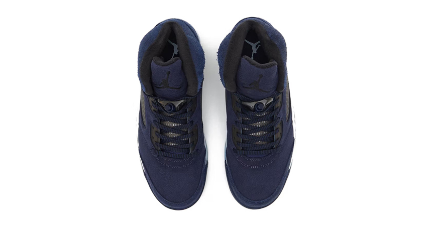 A Closer Look At The Air Jordan 5 ‘Midnight Navy up