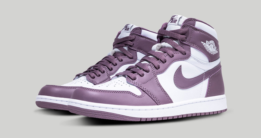 Air Jordan 1 High OG Sky J Mauve DZ5485 105 front corner