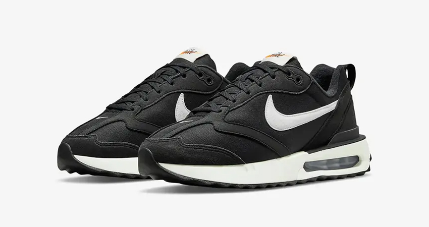 Nike Air Max Dawn Black DC4068 001 front corner 1