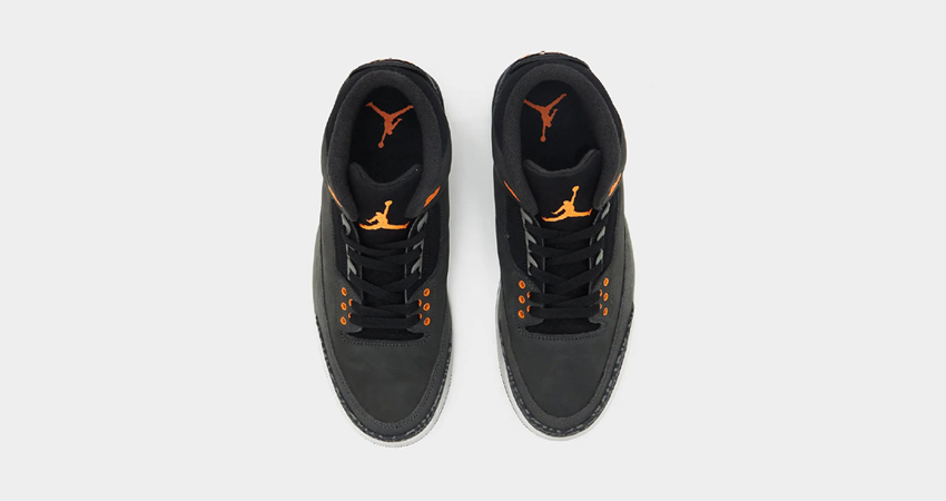 Official Images Of The Air Jordan 3 ‘Fear Pack up