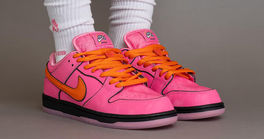The Powerpuff Girls x Nike SB Dunk Low Blossom FD2631 600 onfoot front corner