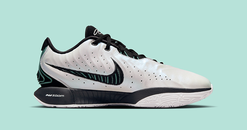 Offcial Images Of Nike LeBron 21 ‘Pearl right