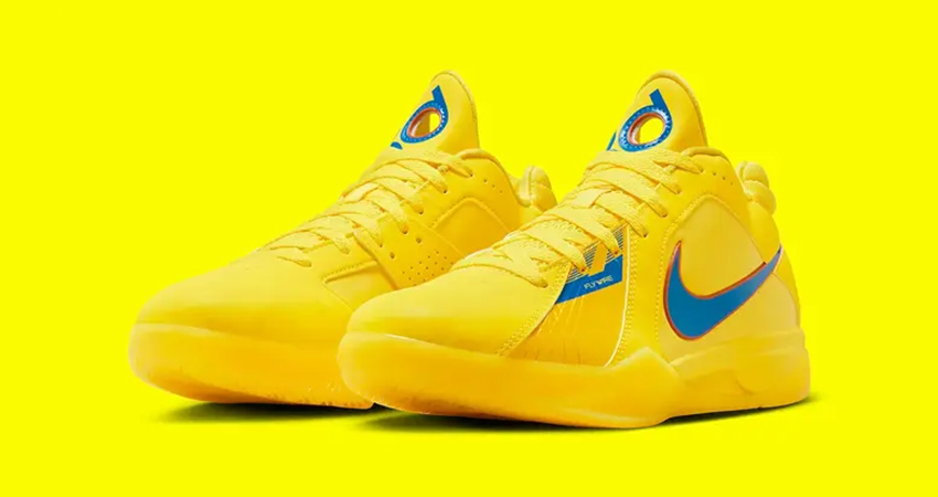 Unwrap The Ultimate Gift This Holiday Season With The Nike KD 3 ‘Christmas front corner