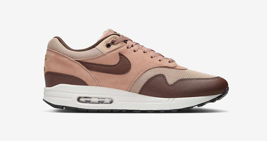 A Closer Look at the Nike Air Max 1 Cacao Wow Dusted Clay right